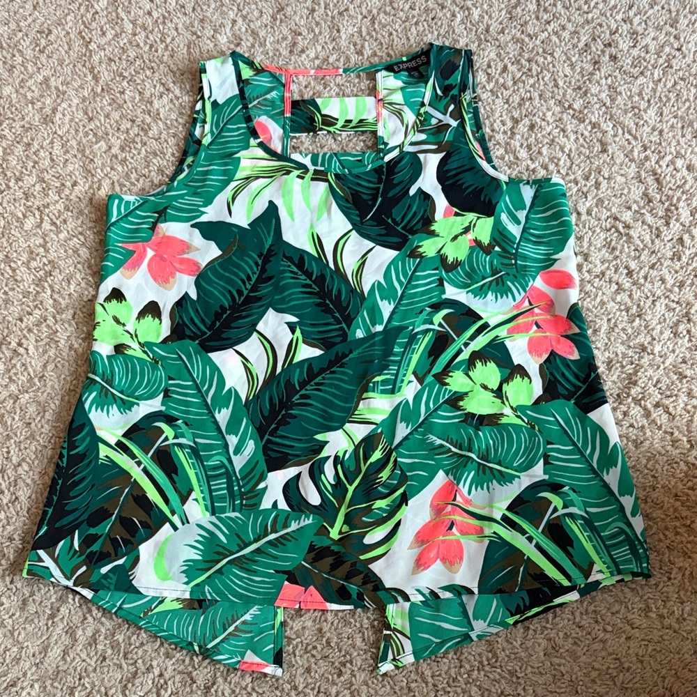 Express Green Leaf Print Top